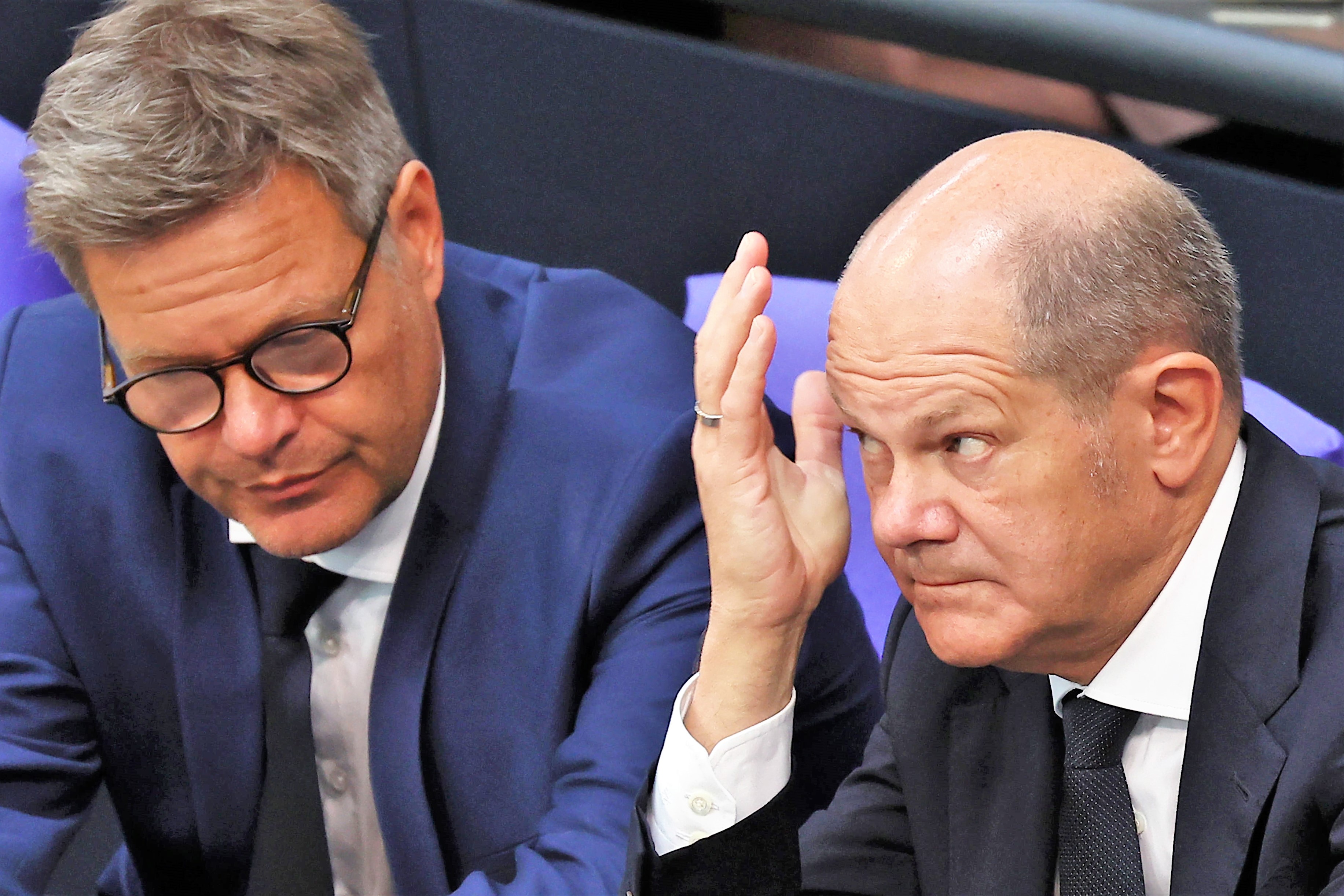 Deutschland verarmt! Wirtschaftsexperten schlagen Alarm! - Uns droht gewaltiger Wohlstandsverlust