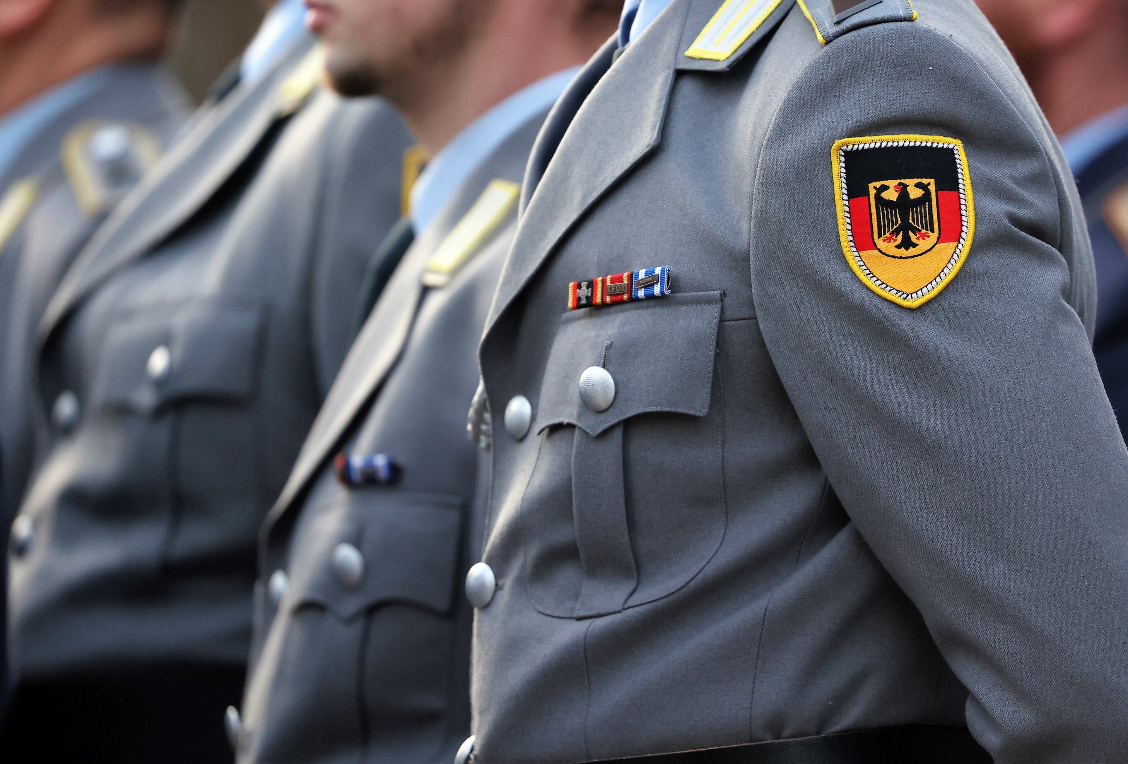 Deutschland - Immer mehr Soldaten verweigern den Dienst! Bundeswehr-Soldaten wollen nicht kämpfen!
