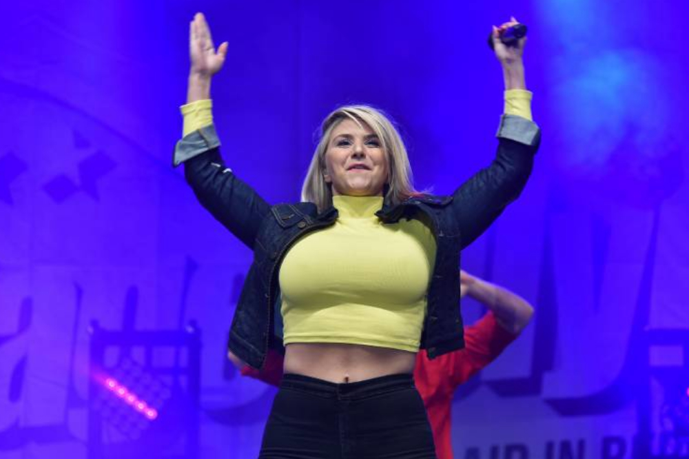 Beatrice Egli komplett nackt! Dieses Foto sorgt für Aufsehen!