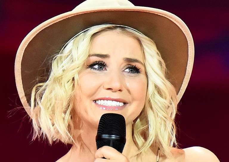 Riesiger Erfolg für Beatrice Egli - damit macht sie Helene Fischer Konkurrenz! 