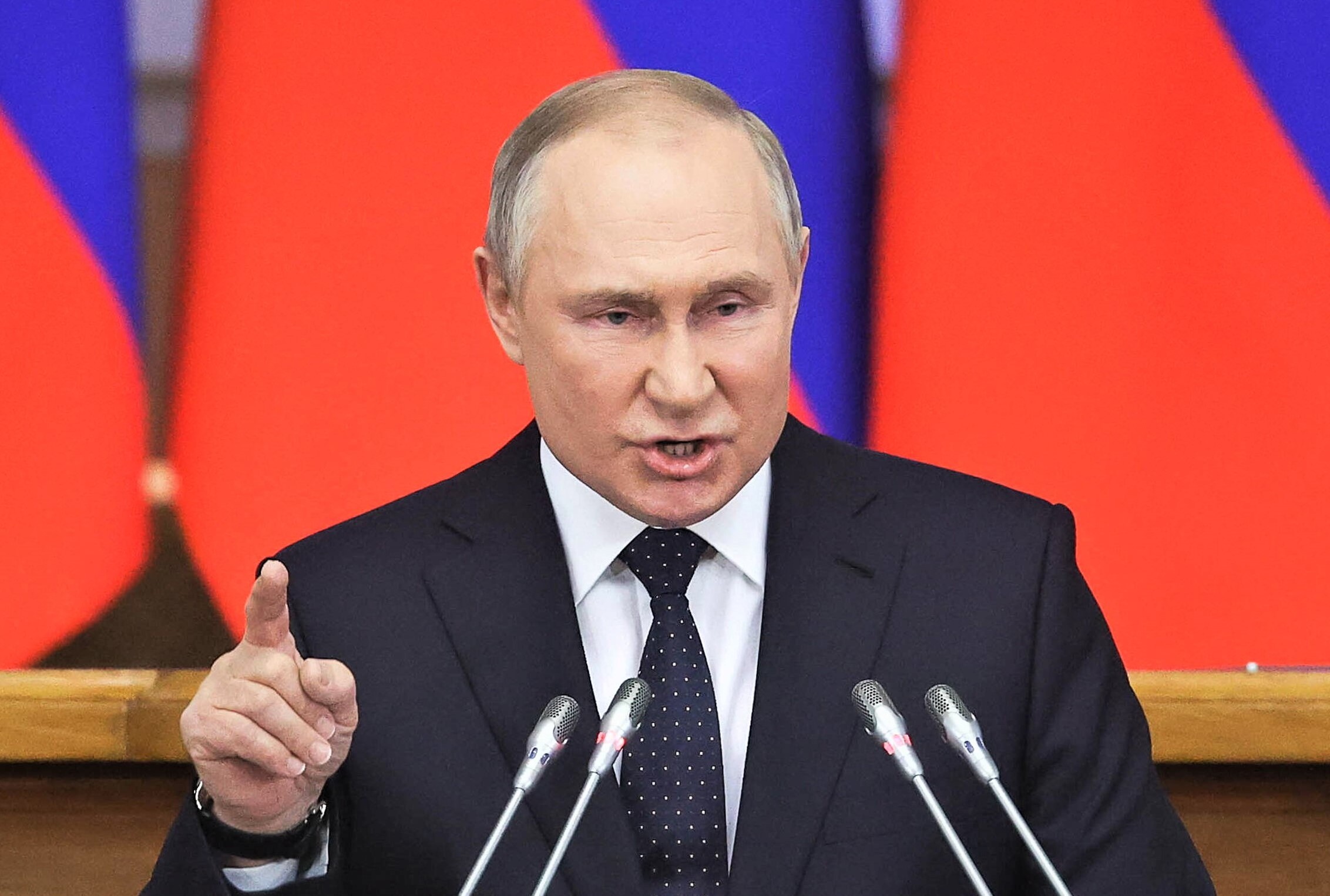 EILMELDUNG - Putin startet Zangen-Angriff auf die Ukraine! Plötzlicher Strategiewechsel überrascht ukrainische Armee!