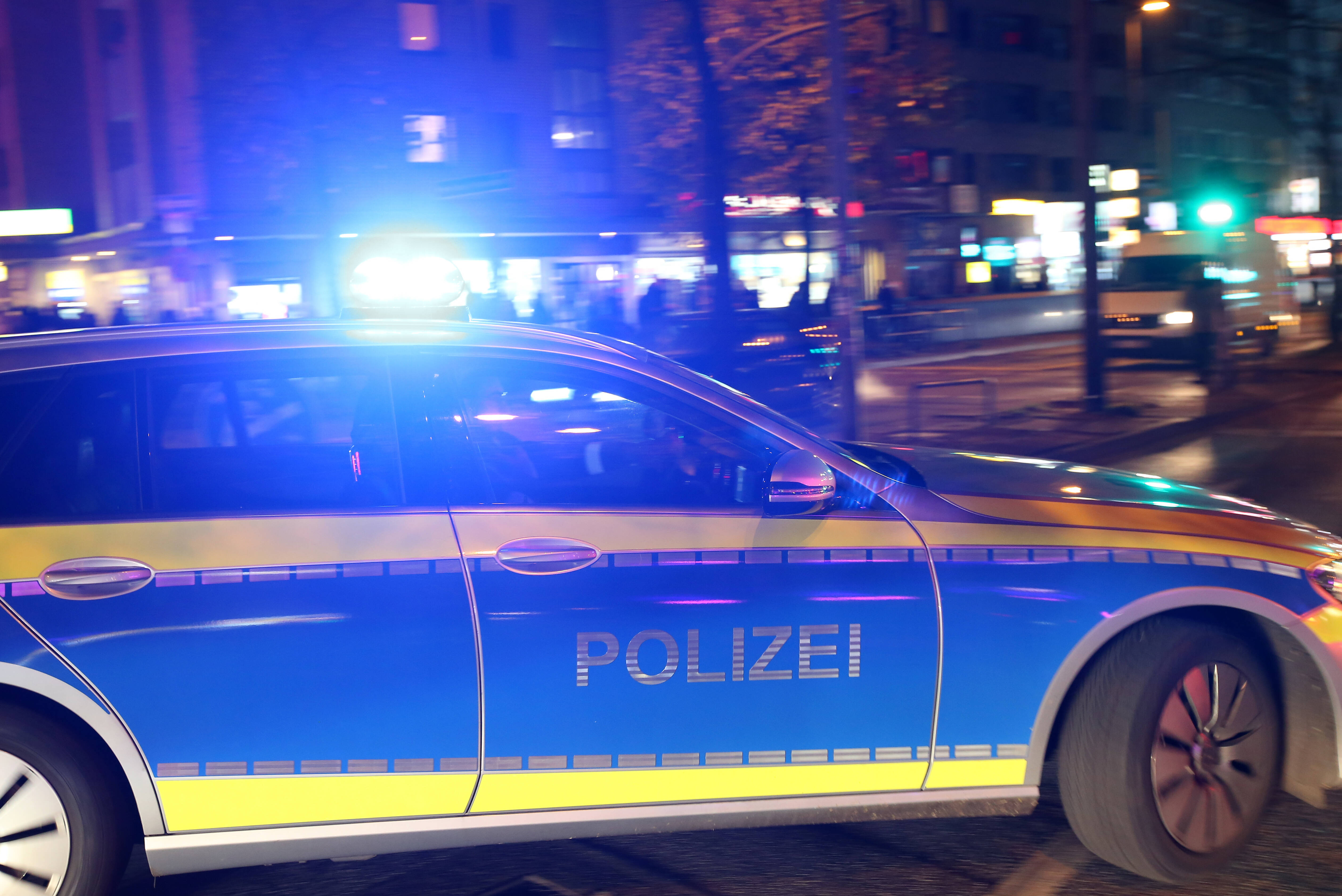 Drogenkrieg in Hamburg eskaliert! Mann mehrfach in die Beine geschossen - Täter auf der Flucht!