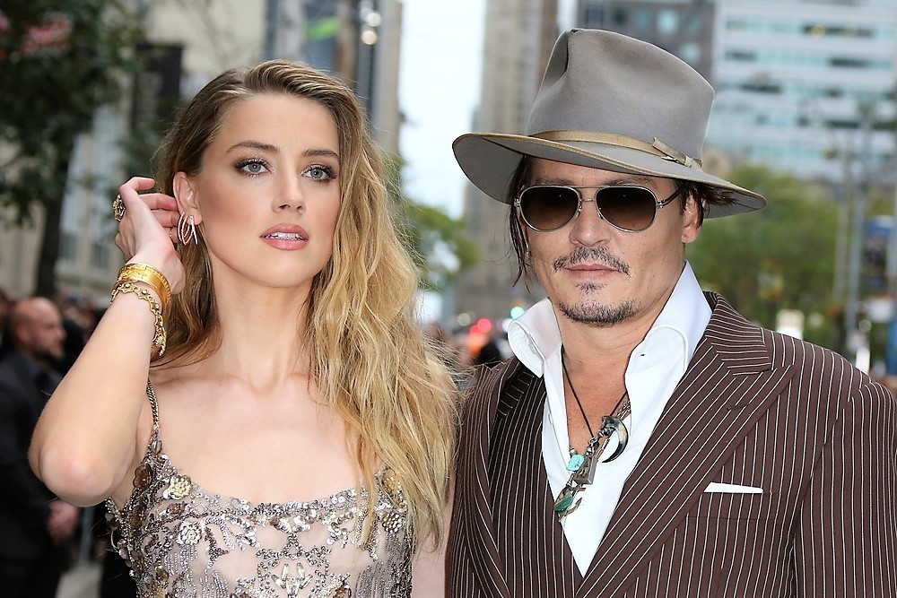 Johnny Depp bewusstlos in Hotelzimmer gefunden! Fans in großer Sorge um die Hollywood-Legende!